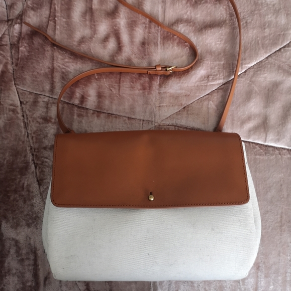 Aritzia Auxiliary Dalen bag - Picture 1 of 5